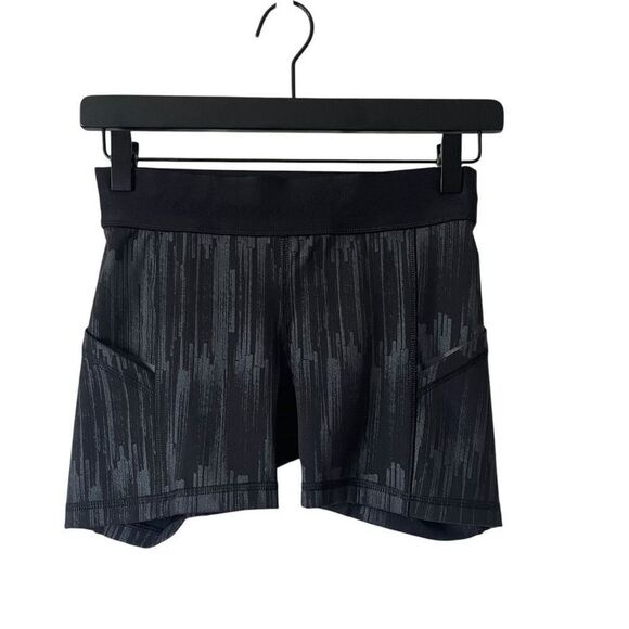 Lululemon Biker Shorts Gym Shorts Black and Gray Size 4 - Picture 2 of 8